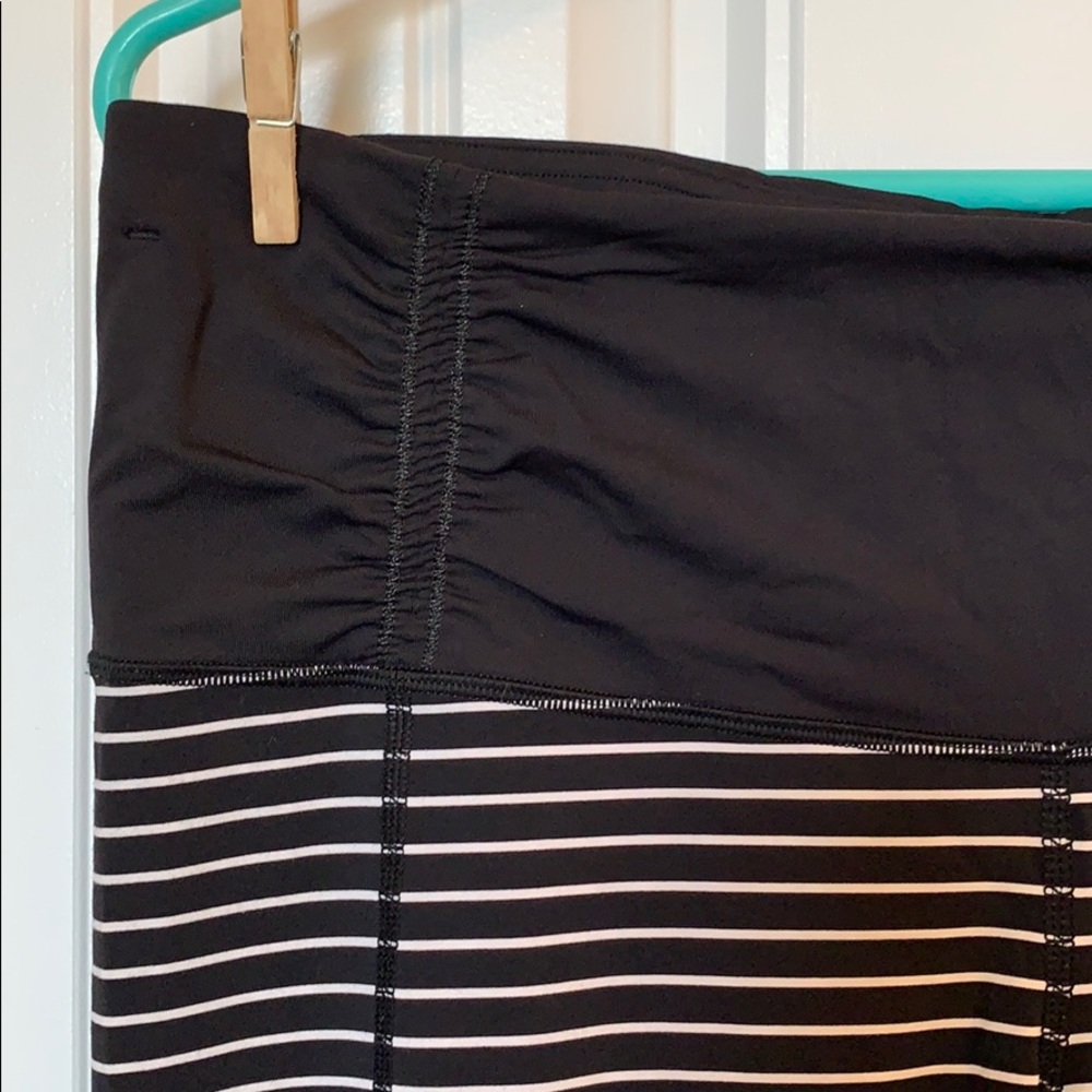 Lululemon Capris - Picture 4 of 6